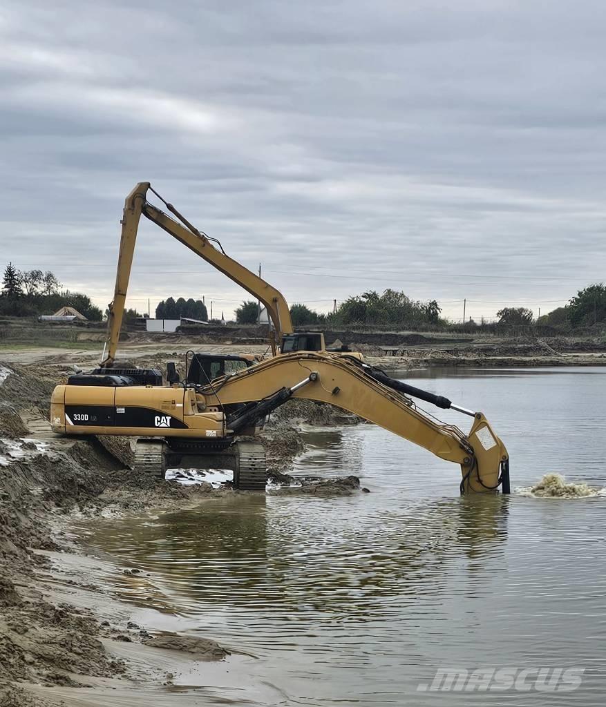 CAT 330 D L ME Pásové rýpadlá