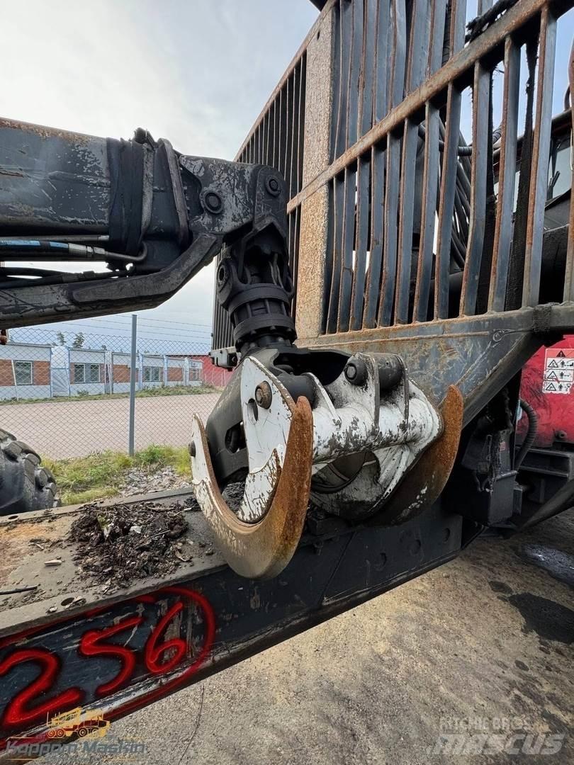 Valmet 890.3 Lesné traktory