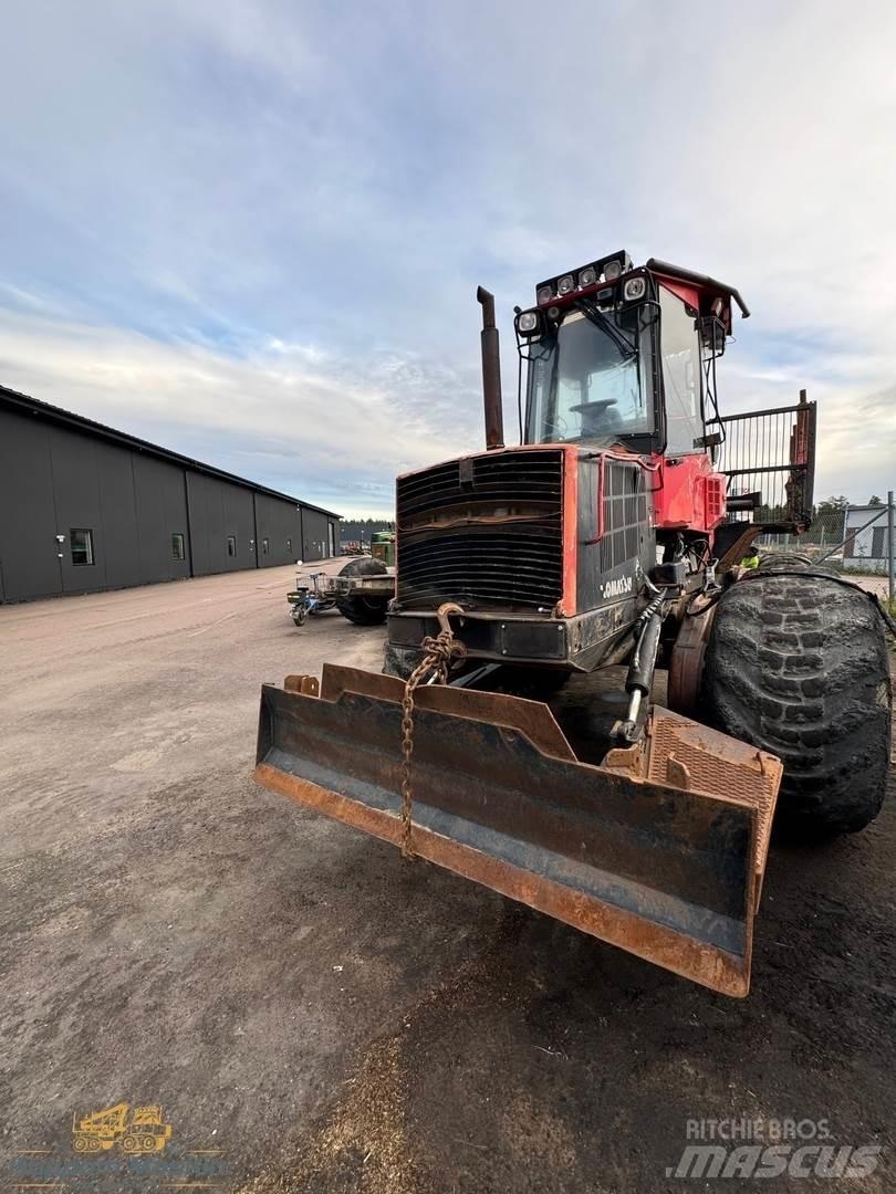 Valmet 890.3 Lesné traktory