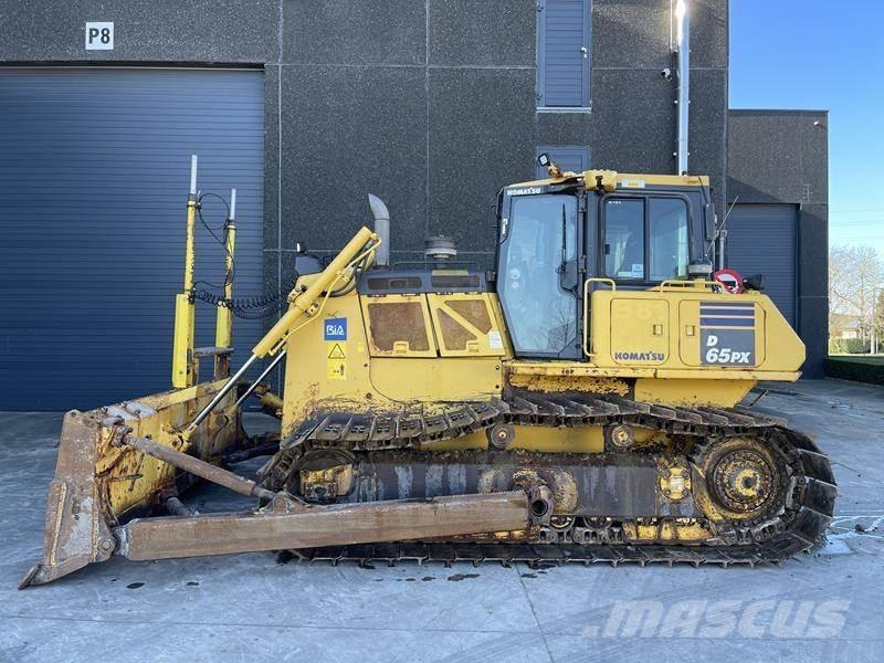 Komatsu D 65 PX - 18 Pásové dozéry