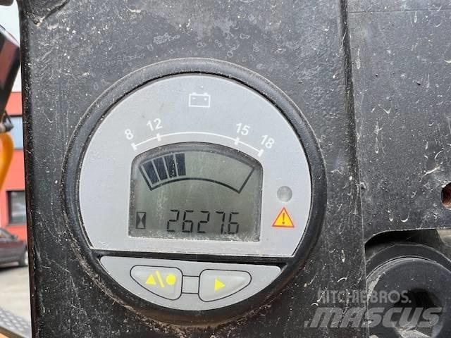 Thwaites MACH 2061 Stavebné sklápače