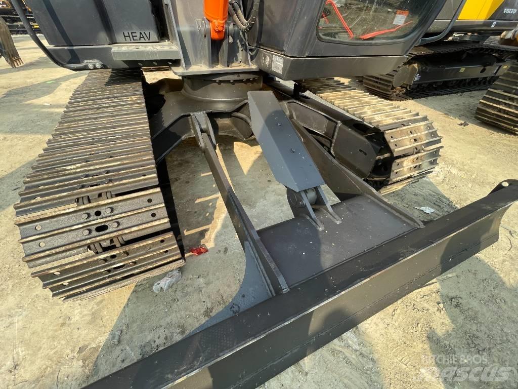 Hitachi ZX 75 Pásové rýpadlá