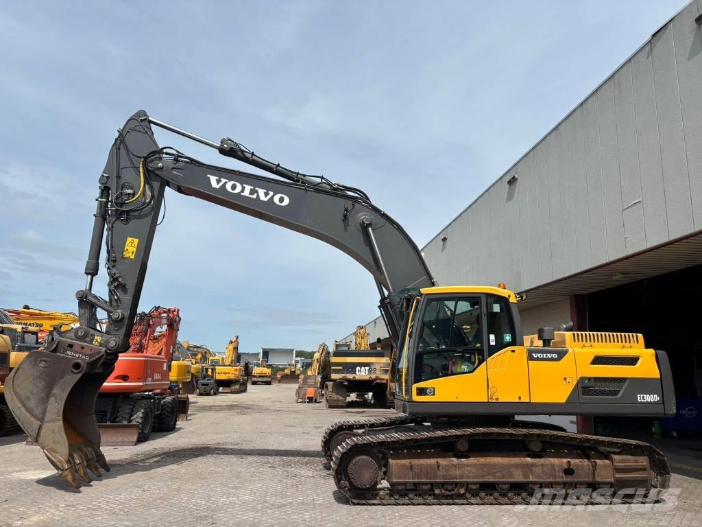 Volvo EC 300 D L Pásové rýpadlá