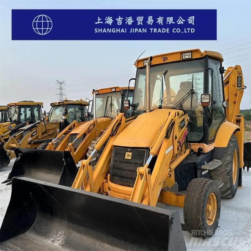 JCB 3 CX Kolesové nakladače