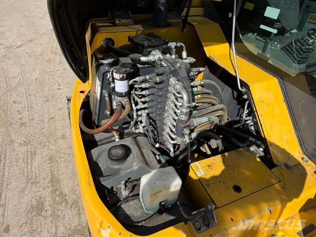 Komatsu PC 80 MR Midi rýpadlá 7 t - 12 t