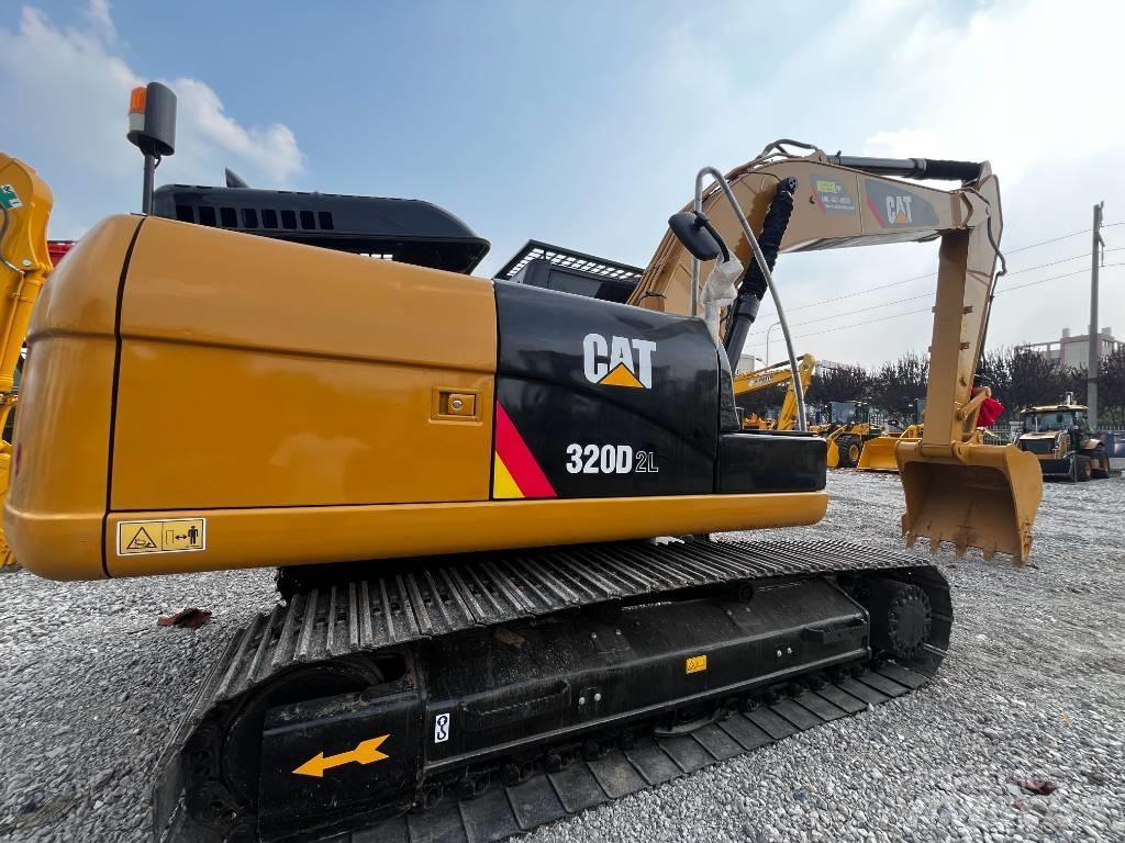 CAT 320 D Pásové rýpadlá