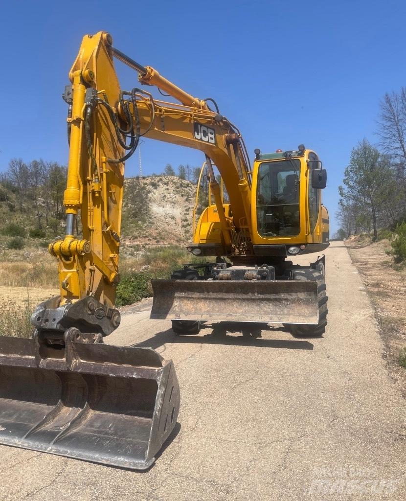 JCB JS 145 W Kolesové rýpadlá