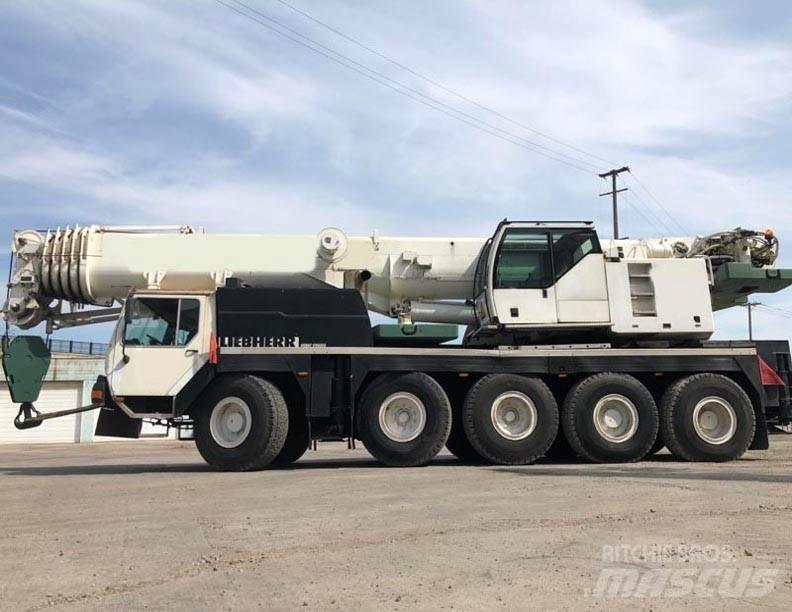 Liebherr LTM1100-2 Univerzálne terénne žeriavy