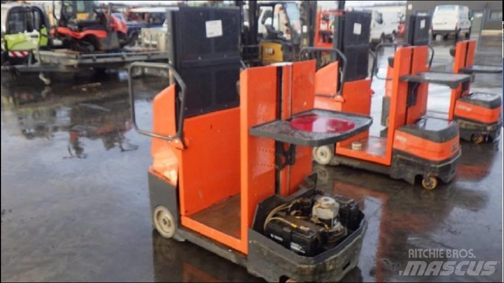 JLG DSP-M Samohybné vozíky