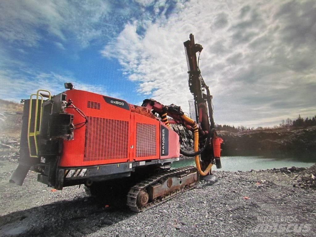 Sandvik DX 800 Povrchové vrtné súpravy