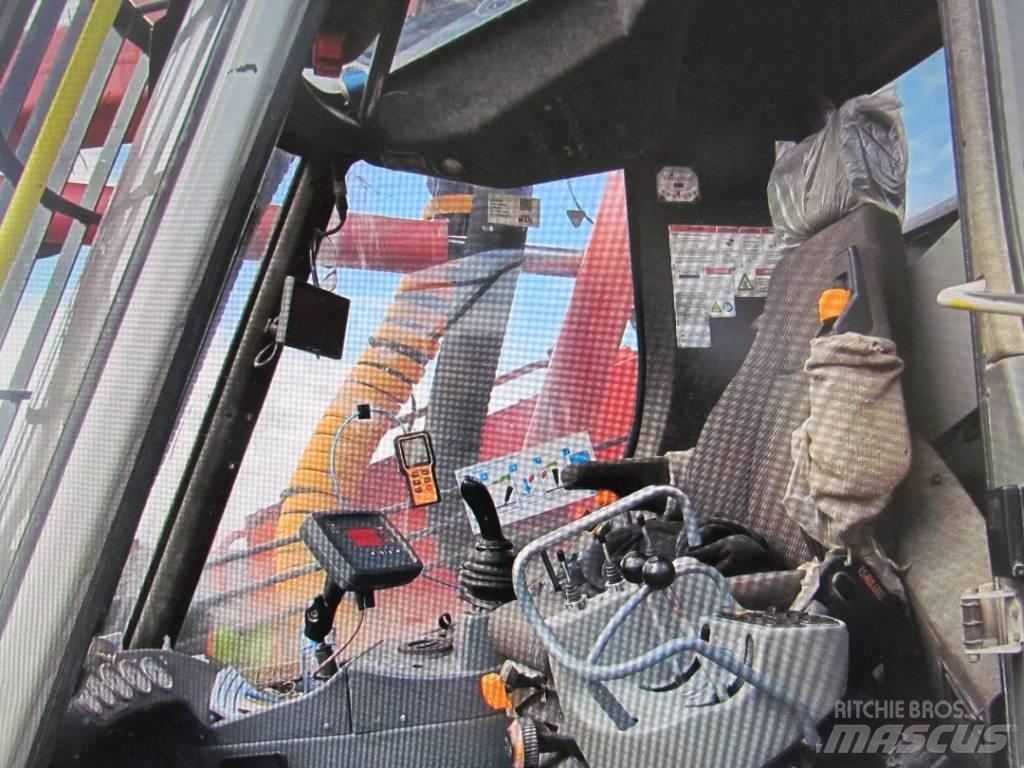 Sandvik DX 800 Povrchové vrtné súpravy