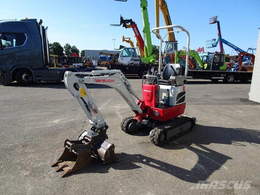 Takeuchi TB210 Mini rýpadlá < 7t