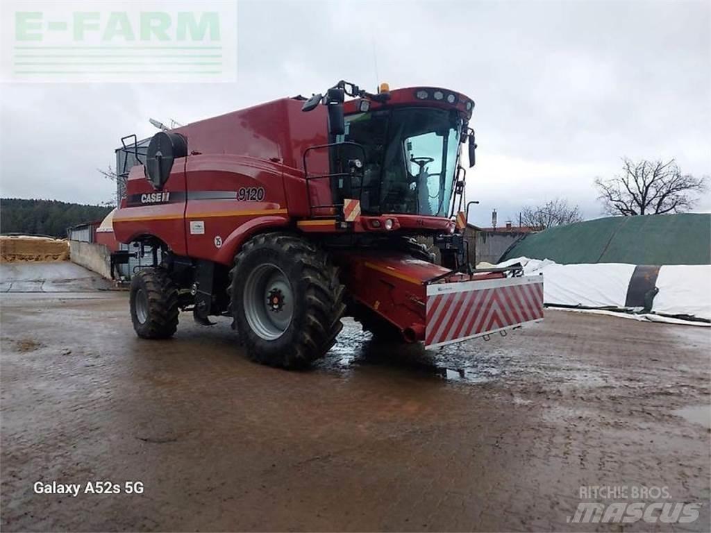 Case IH axial 9120 Kombinované zberacie stroje