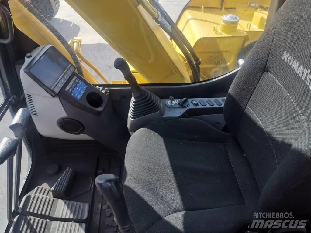 Komatsu PC 70 Pásové rýpadlá