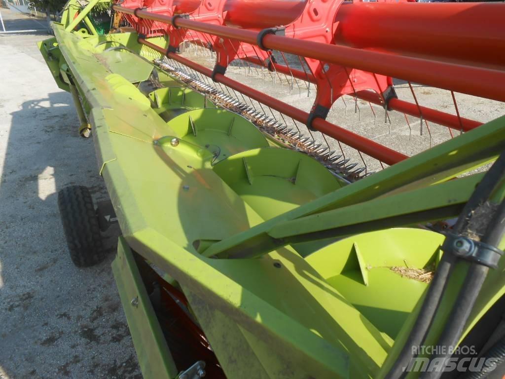 CLAAS Tucano 440 Kombinované zberacie stroje