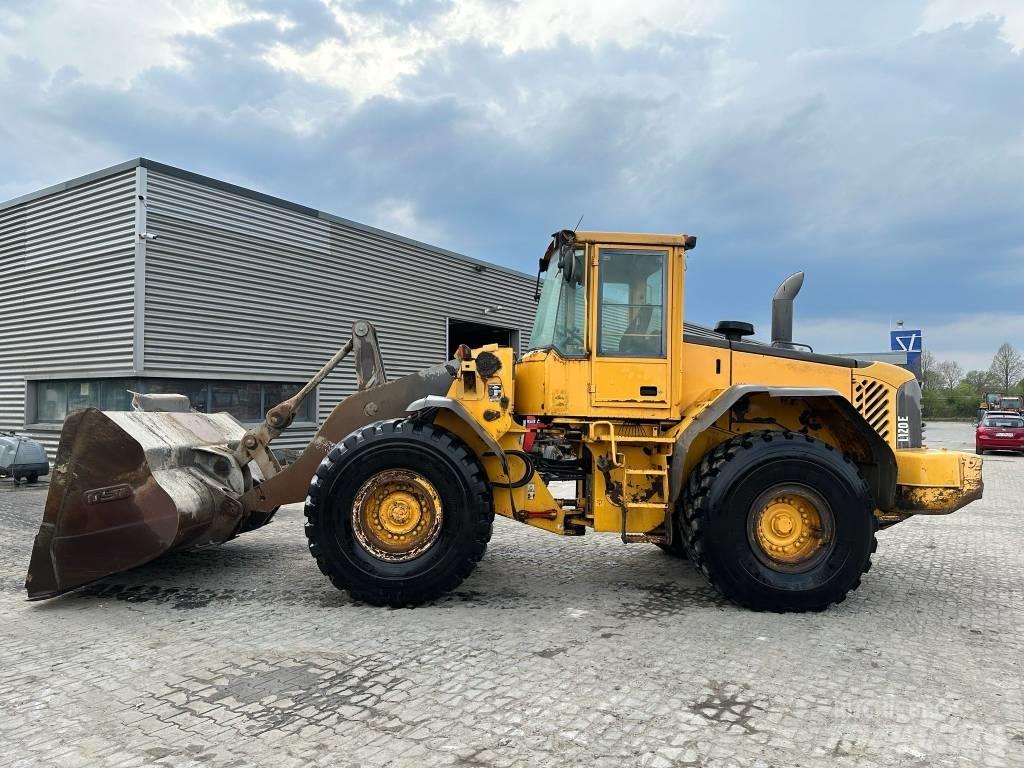 Volvo L120E Kolesové nakladače
