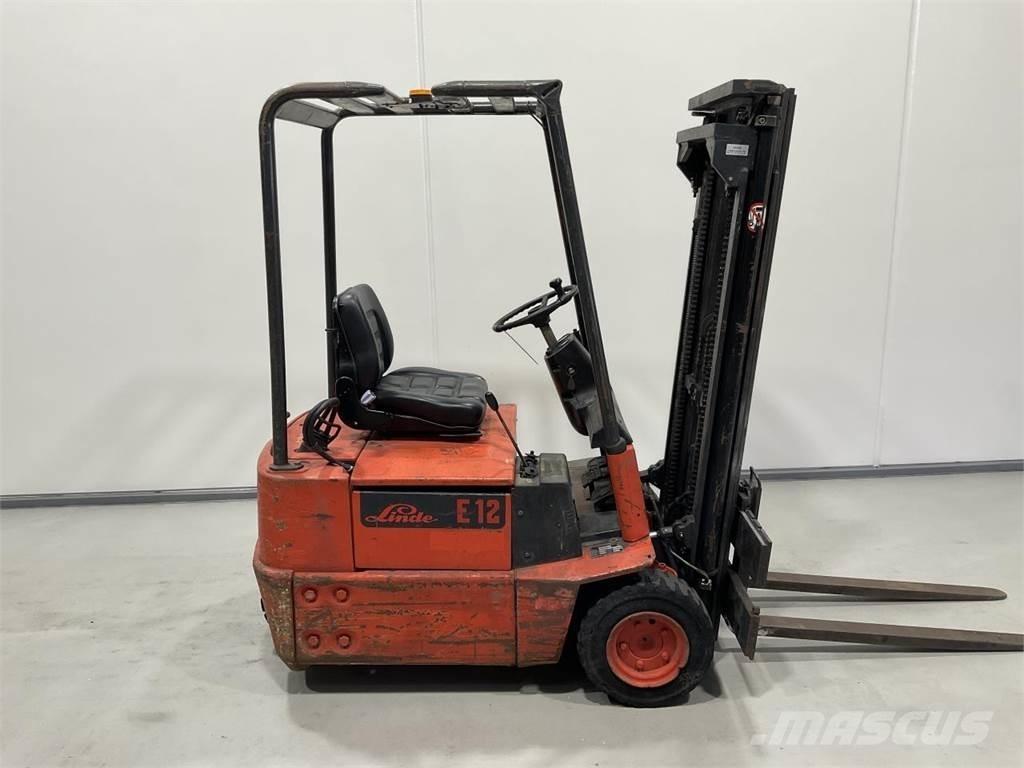 Linde E12 Akumulátorové vozíky