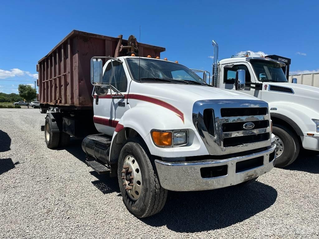 Ford F 750 Smetiarske vozidlá