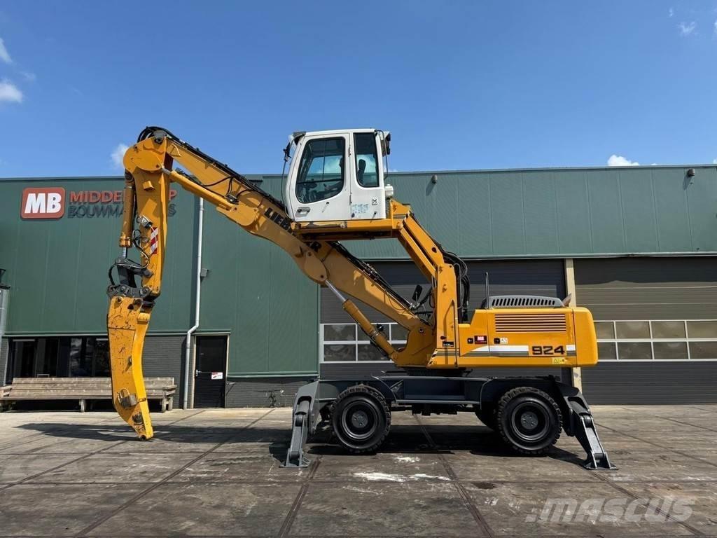 Liebherr A 924 C Stroje pre manipuláciu s odpadom
