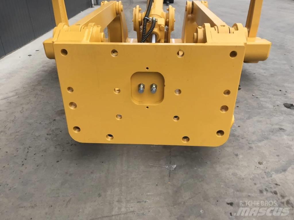 Komatsu D61 Rozrývače