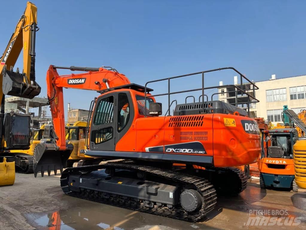 Doosan DX 300 LC - 9 C Mini rýpadlá < 7t