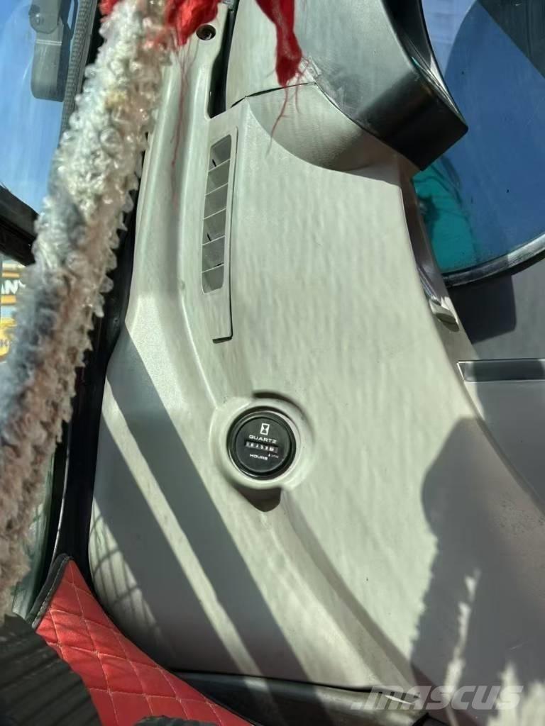 Kobelco SK 200 LC I Pásové rýpadlá