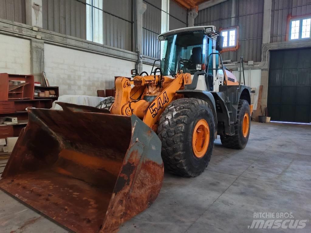 Liebherr 544 Kolesové nakladače