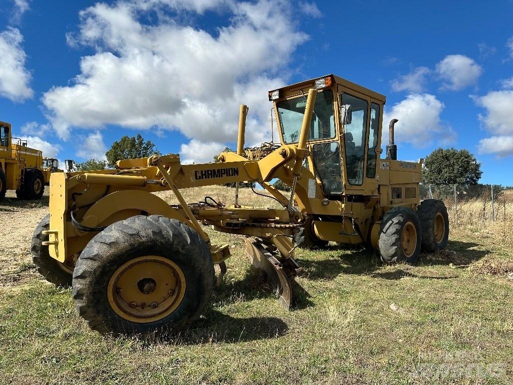 Champion 720 A Grejdery