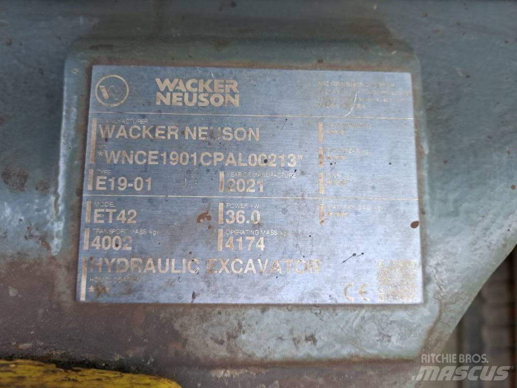 Wacker Neuson ET42 Pásové rýpadlá