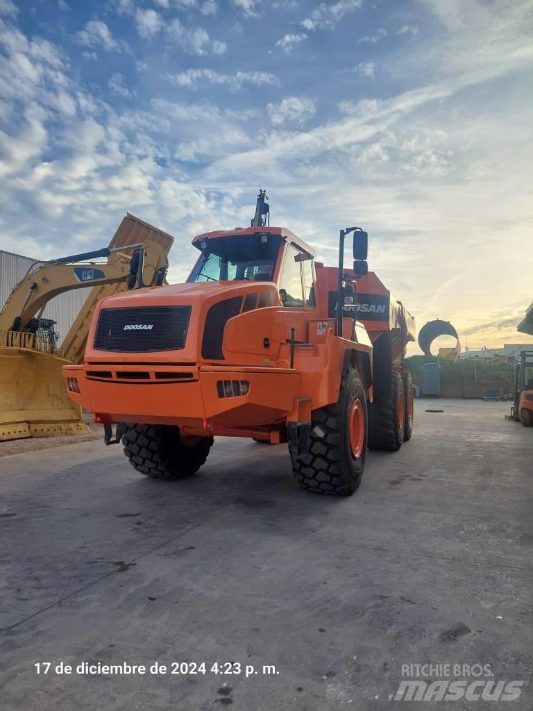 Doosan DA 40 Kĺbové nákladné autá