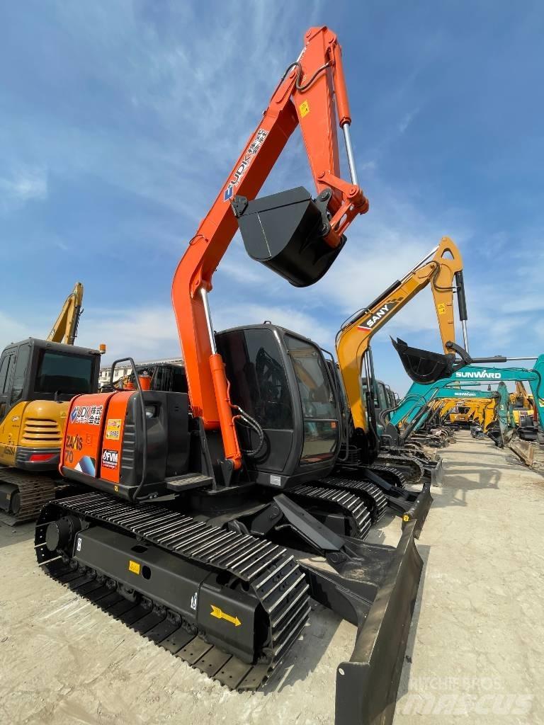 Hitachi ZX 70 Mini rýpadlá < 7t