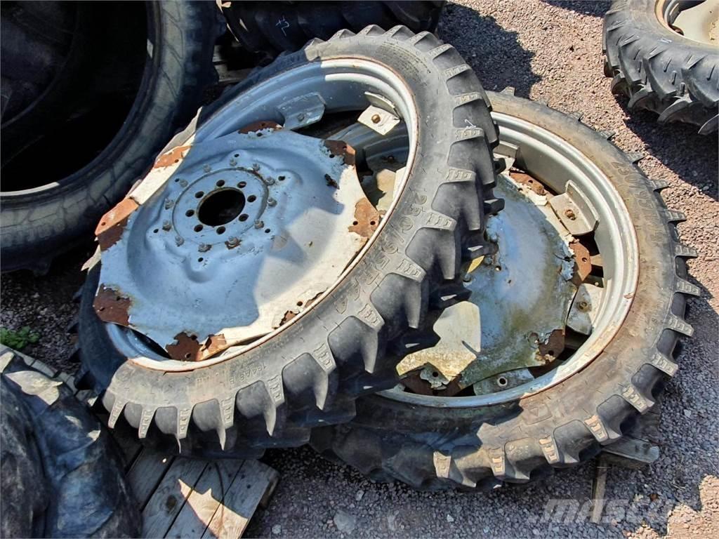 BKT 230/95R44 x2 Pneumatiky, kolesá a ráfiky