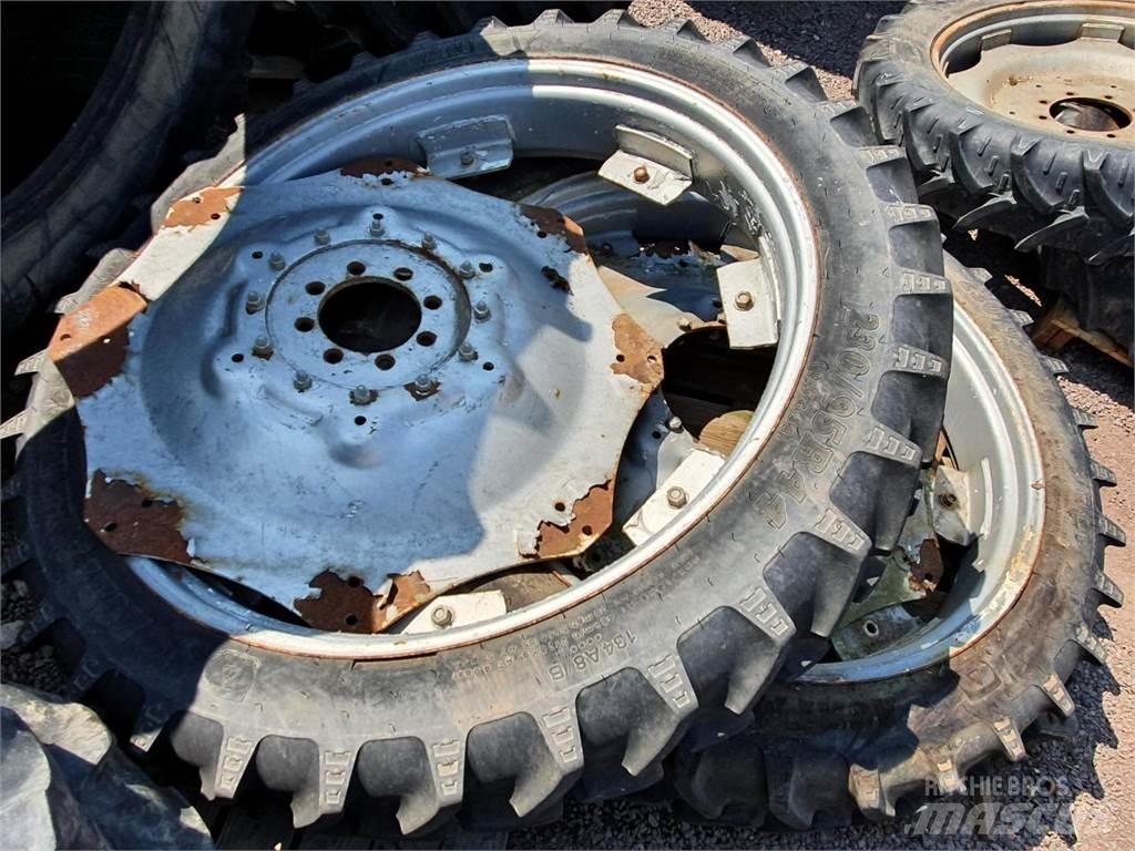BKT 230/95R44 x2 Pneumatiky, kolesá a ráfiky