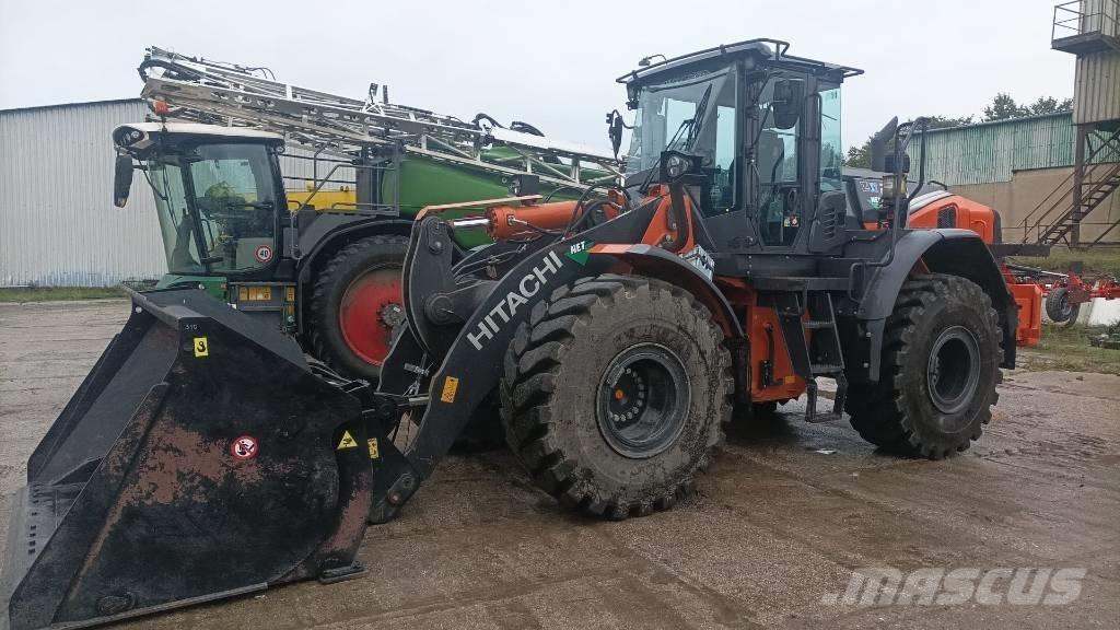 Hitachi ZW220 Kolesové nakladače