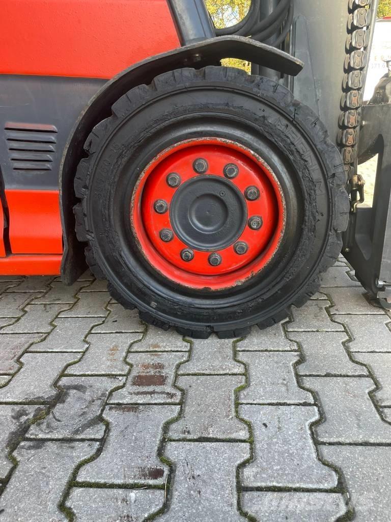 Linde E 50 Akumulátorové vozíky