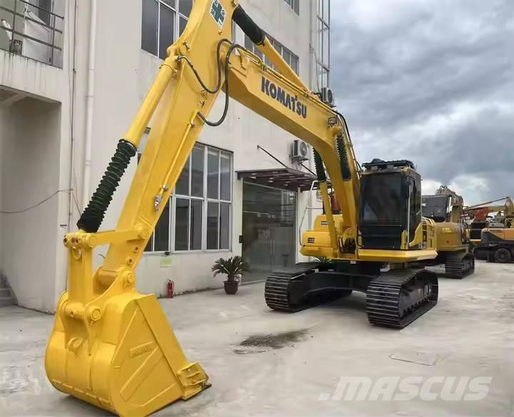 Komatsu PC220-8 Pásové rýpadlá