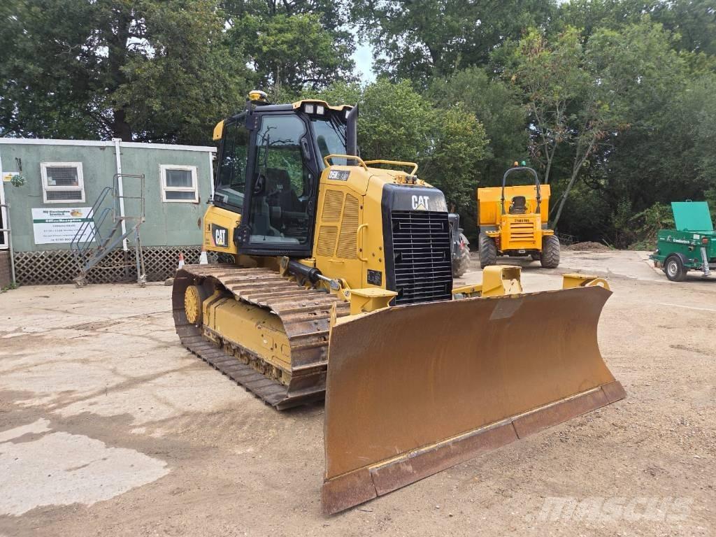 CAT D 5 K 2 LGP Pásové dozéry