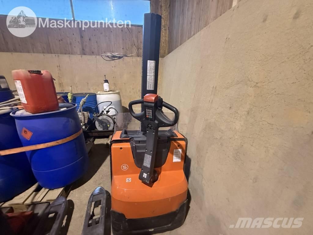 Toyota BT SWE 160 L Akumulátorové vozíky