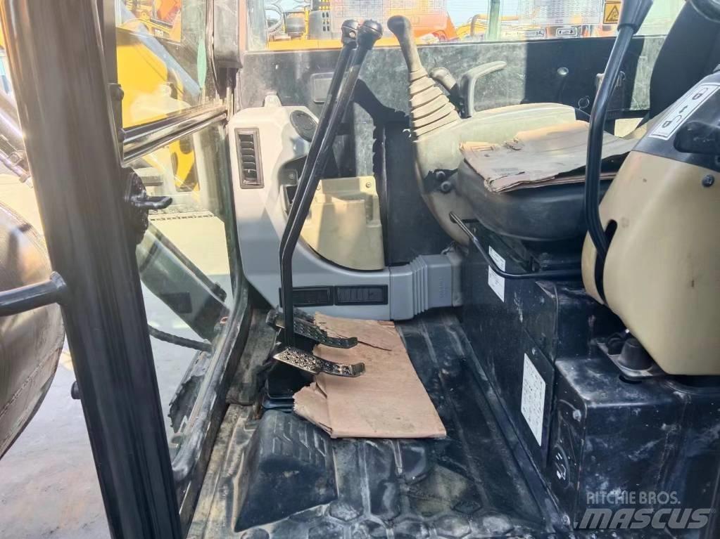 CAT 307 Pásové rýpadlá