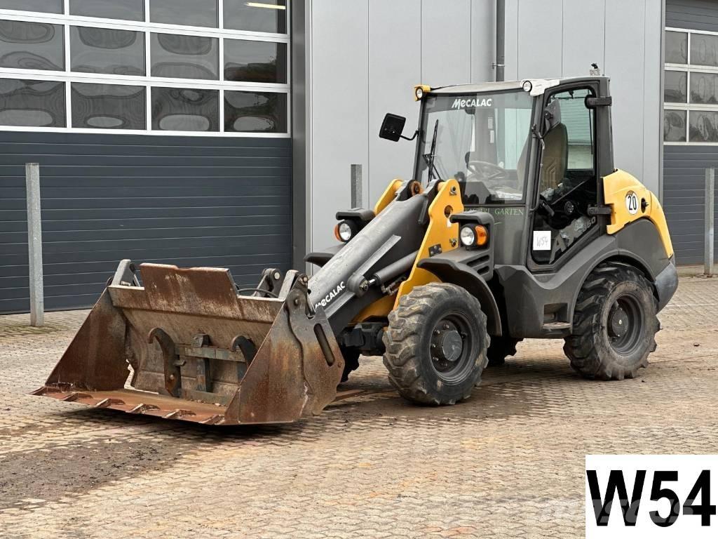 Mecalac AX 850 Kolesové nakladače