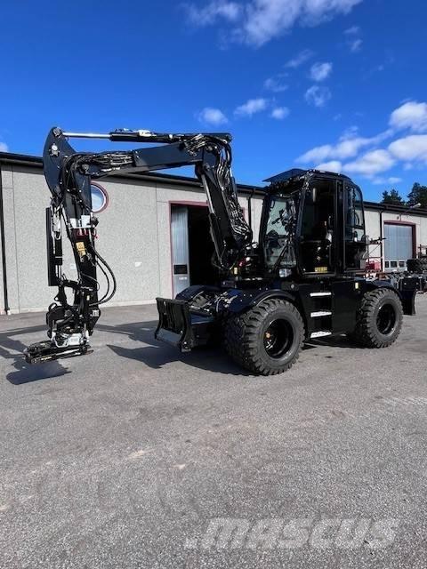 JCB Hydradig Kolesové rýpadlá