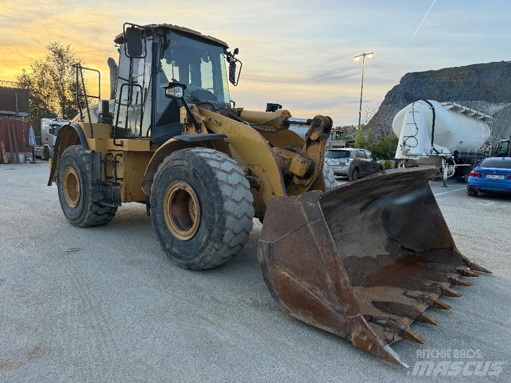 CAT 950H Kolesové nakladače
