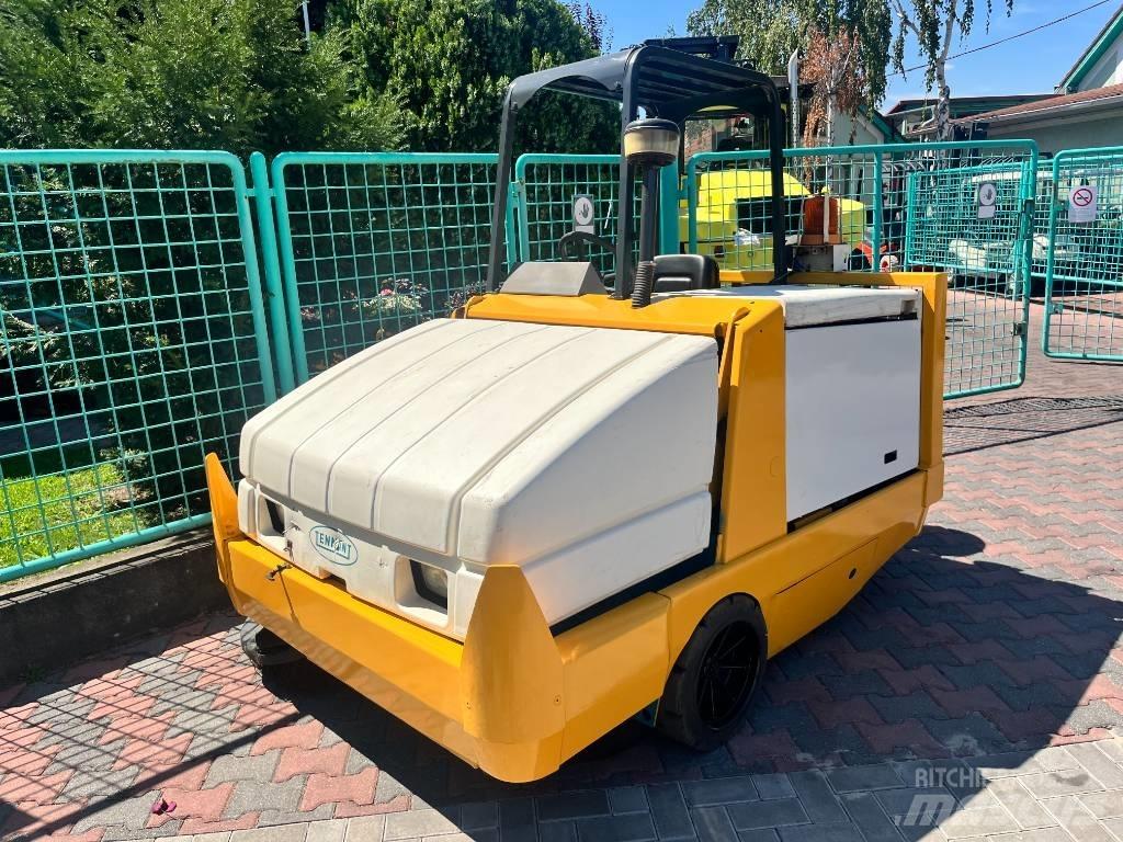 Tennant 6650D      V-2809 Komunálna technika - ostatné
