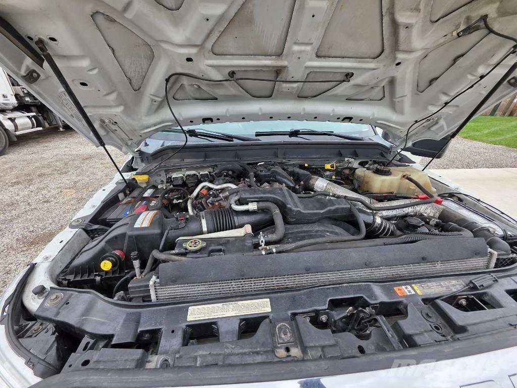 Ford F 550 Komunálne / Multi-úžitkové vozidlá