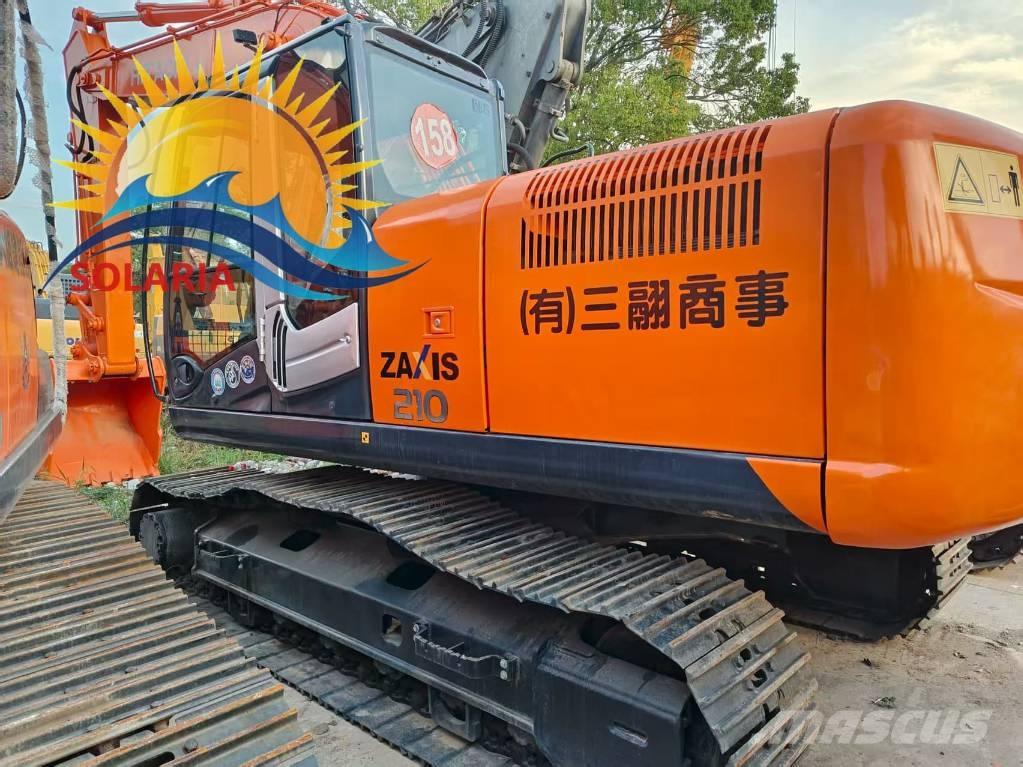 Hitachi ZX 210 Pásové rýpadlá