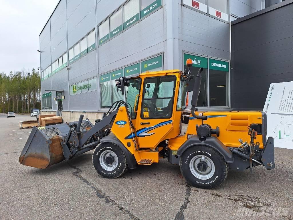 Wille 455 B Kompaktné traktory