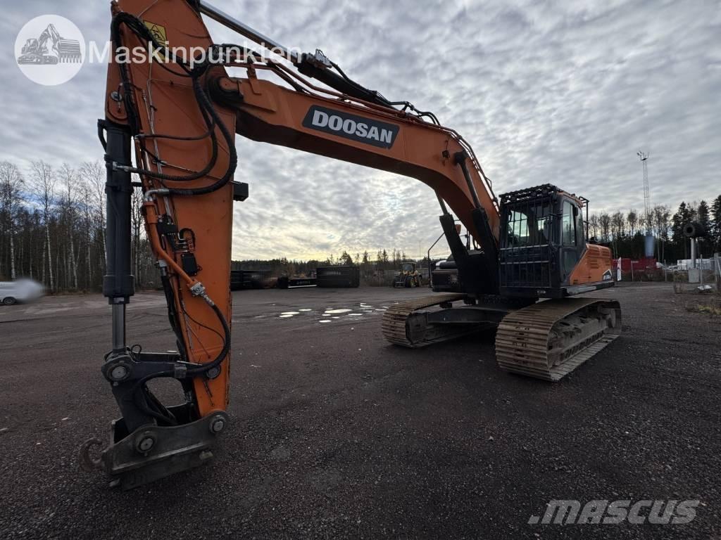 Doosan DX 300 LC Pásové rýpadlá