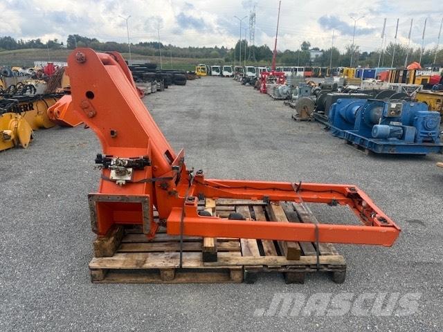 Atlas USED LIFT CAB Kabíny a interiér