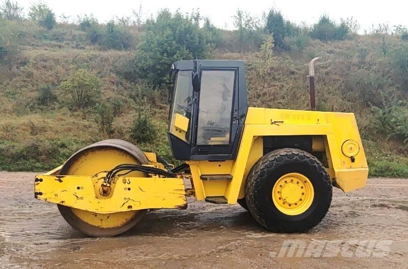 Bomag BW213 D Ťahačové valce
