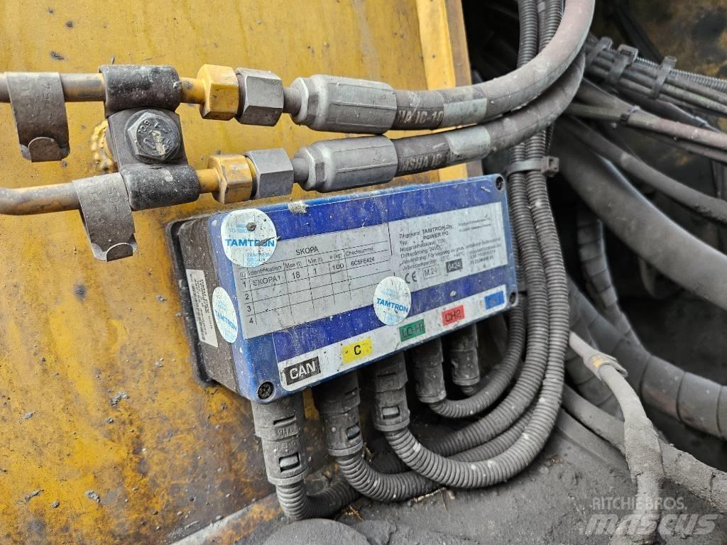 CAT 980 M Kolesové nakladače